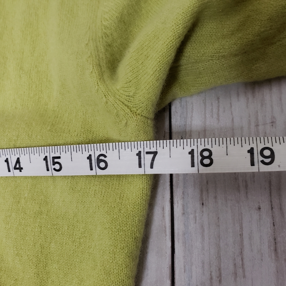 Vintage Sweater Cardigan Small Cashmere Marshall Fields Green Crewneck - Picture 13 of 15